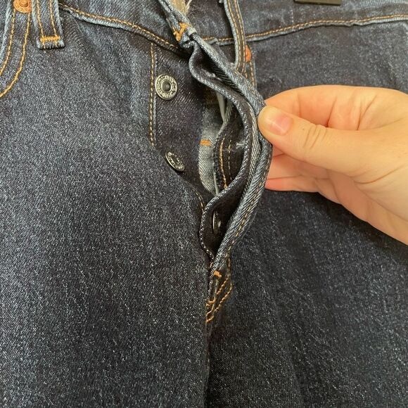 Levi's Women's Premium Denim Wedgie Fit Jeans Size 30 Big E Levi's Dark Wash - Picture 3 of 7